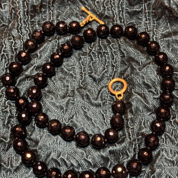 Jaded Signed Faceted Black Glass Bead Necklace Gold Tone Toggle Clasp 36 Inch El - Picture 1 of 7